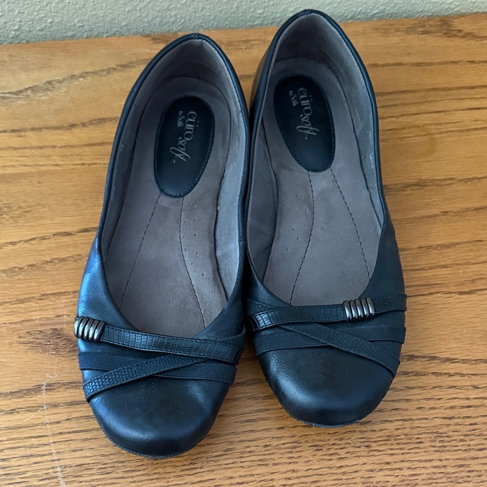 Clarks Women's Black Loafers with Strap Detail